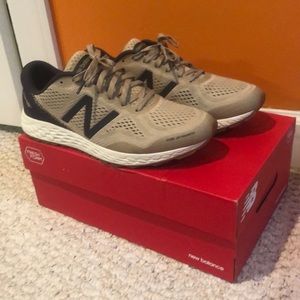 New Balance Fresh Foam Gobi V2 shoes 10.5 2E